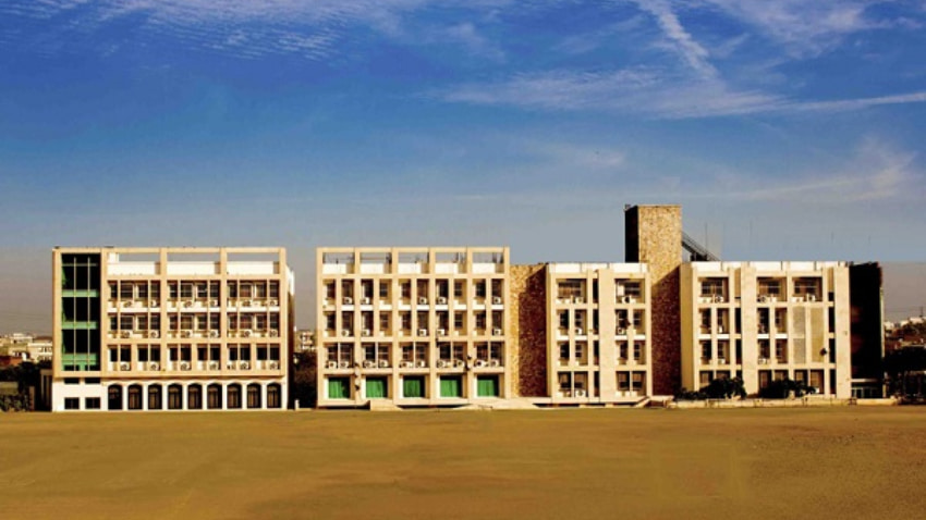 Neerja Modi School