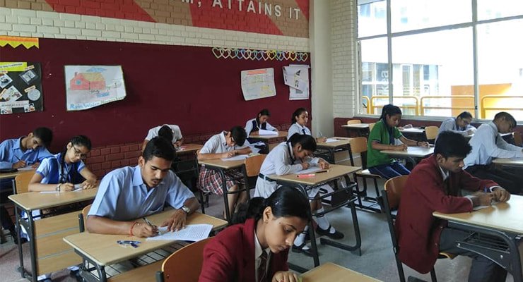 Indian-public-school-students