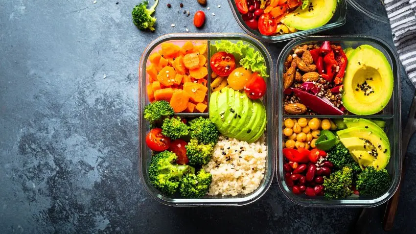 How to Create a Balanced Diet for Students’ Growth