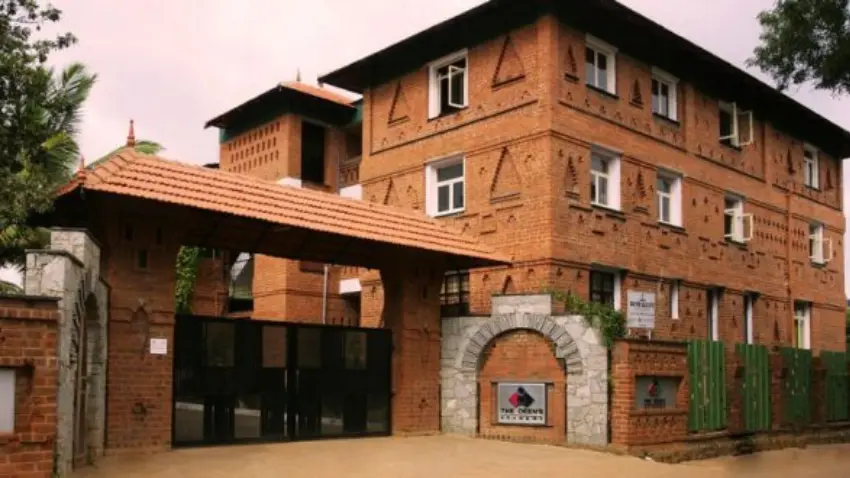 The Deens Academy